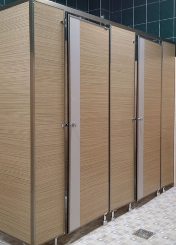 화장실 큐비클 칸막이